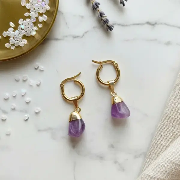 Aros dorados de Amatista rolada